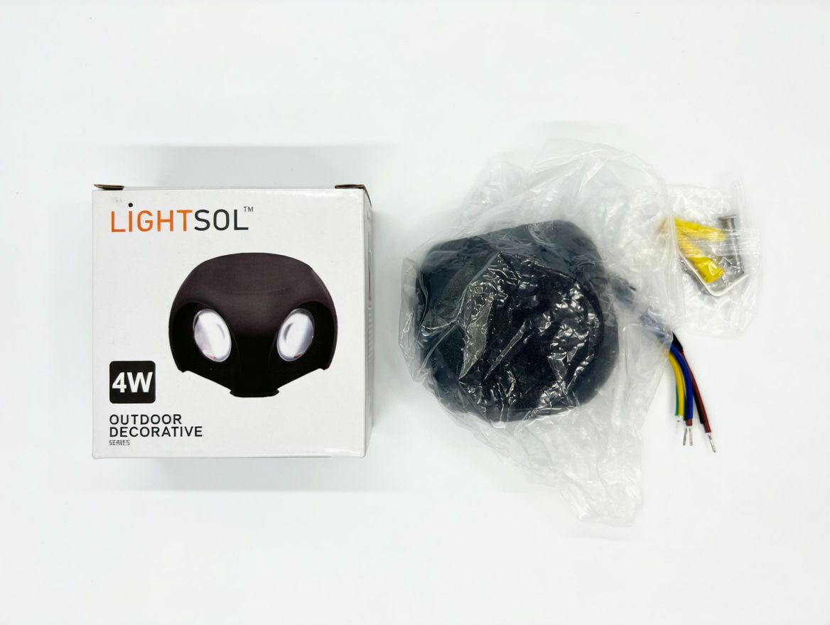 4 way Round Outdoor Light