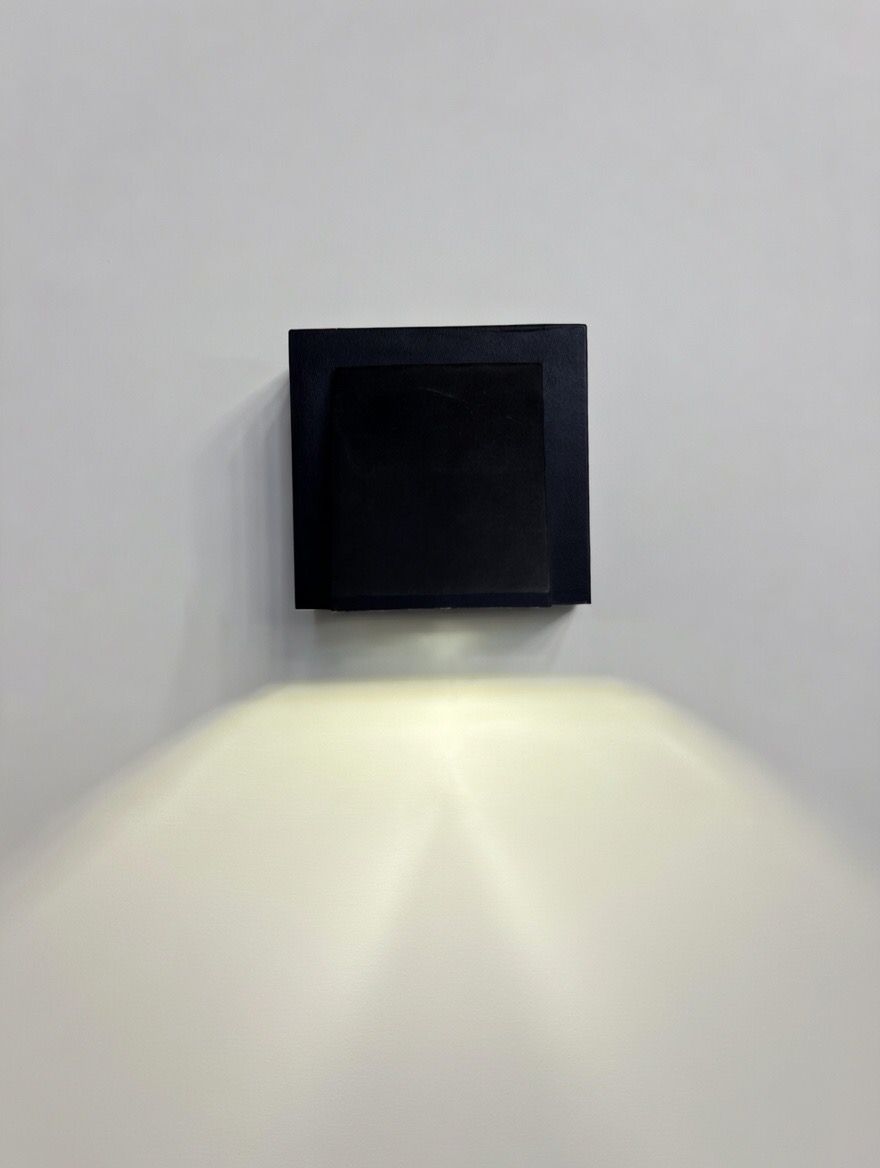 Down side Contemporary Outdoor Light