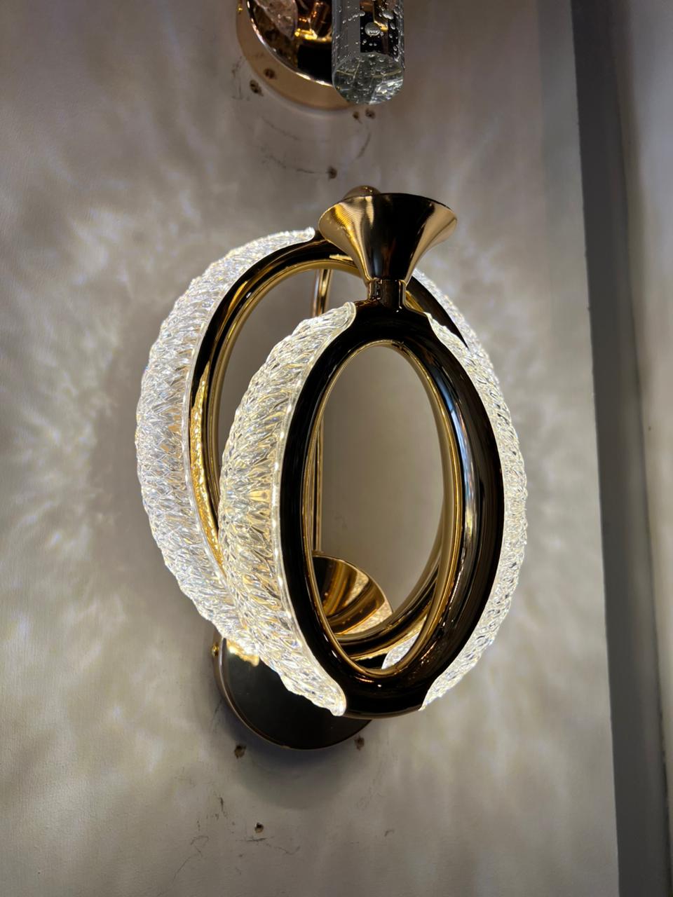 Aurora Halo Luxe Wall Light