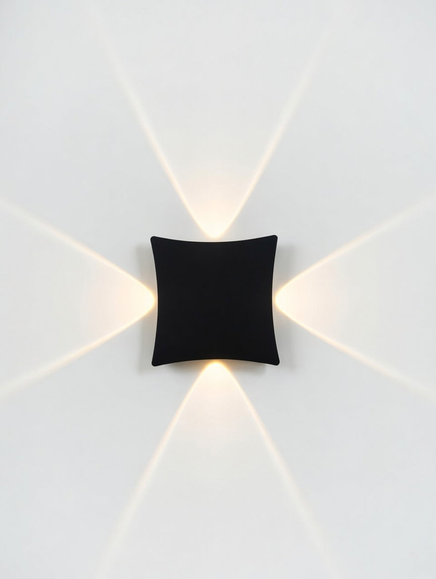 4 way Star Beam Outdoor Light